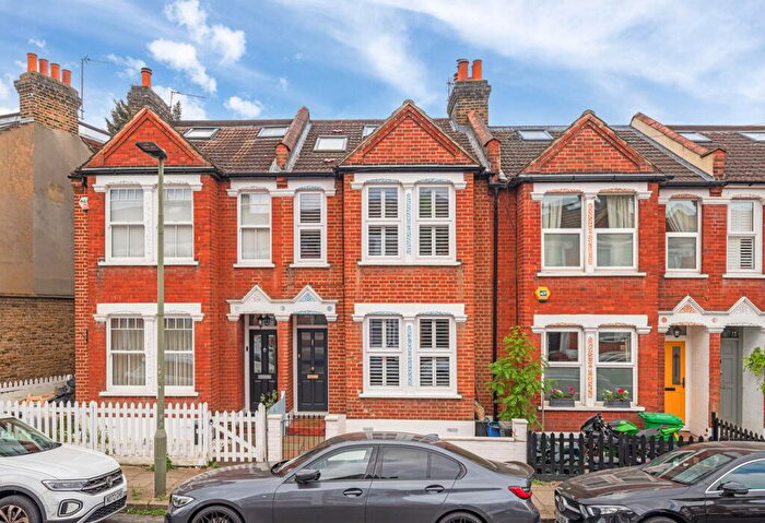 3 Bedroom Terraced House For Sale In Croft Road, Bromley, BR1