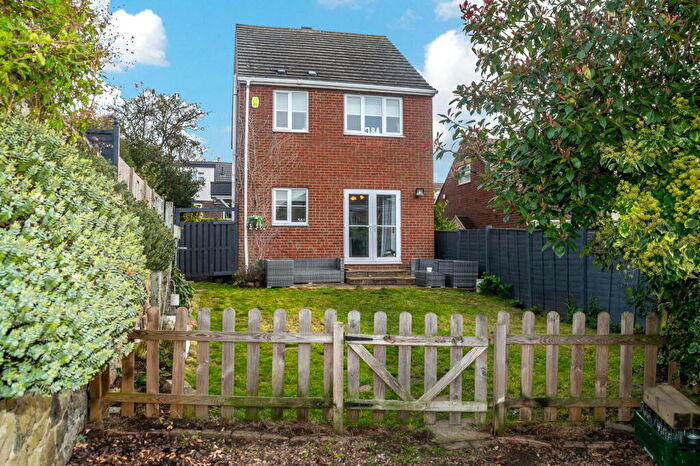 3 Bedroom Detached House For Sale In Moorside Road, Kirkheaton, Huddersfield, HD5