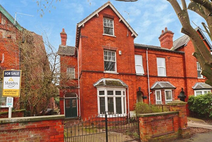 5 Bedroom End Of Terrace House For Sale In Ashlin Grove, Lincoln, LN1
