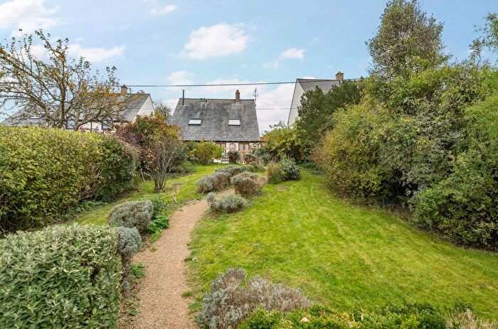 4 Bedroom Link Detached House For Sale In Swyre, Dorchester, DT2