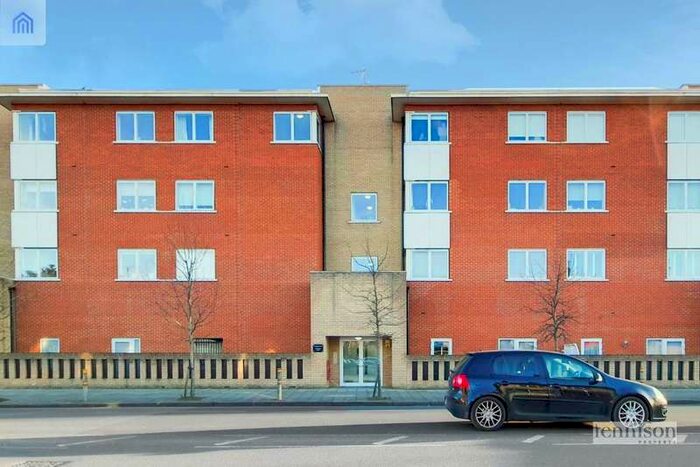 1 Bedroom Studio Flat To Rent In Hero, Kingston Road, Wimbledon Chase, SW20