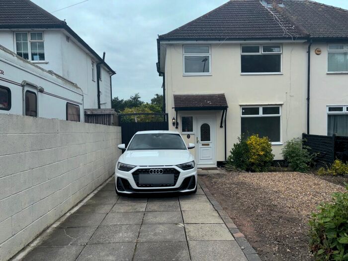 3 Bedroom House To Rent In Radlett Road, Frogmore, St. Albans, AL2