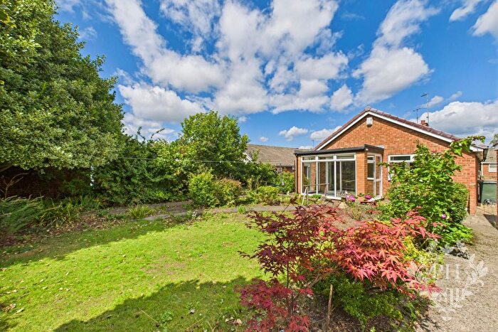 3 Bedroom Detached Bungalow For Sale In Lastingham Avenue, Middlesbrough, TS6