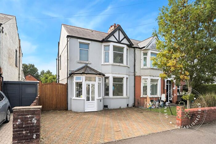 3 Bedroom Semi-Detached House For Sale In Bwlch Road, Fairwater, Cardiff, CF5