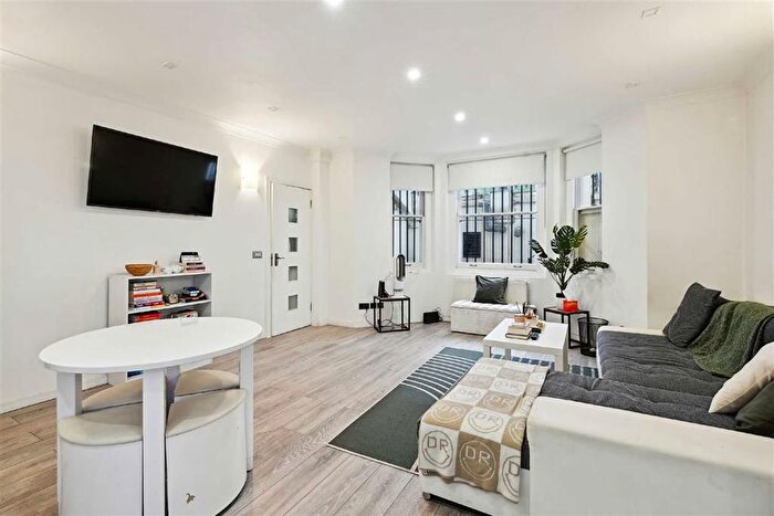1 Bedroom Flat To Rent In Queen's Gate, South Kensington, SW7