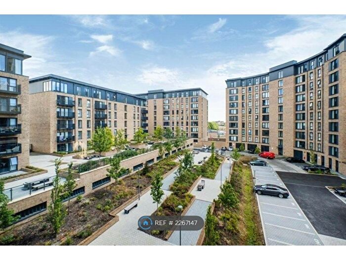 2 Bedroom Flat To Rent In Roosevelt Apartments, Birmingham, B15