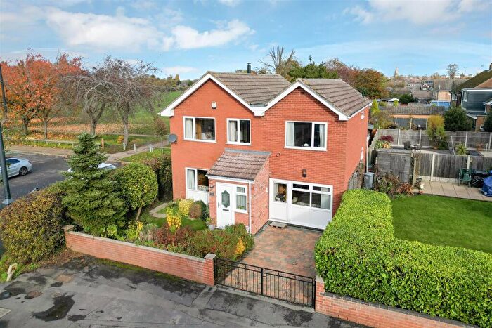 4 Bedroom Detached House For Sale In Valley Prospect, Newark, NG24