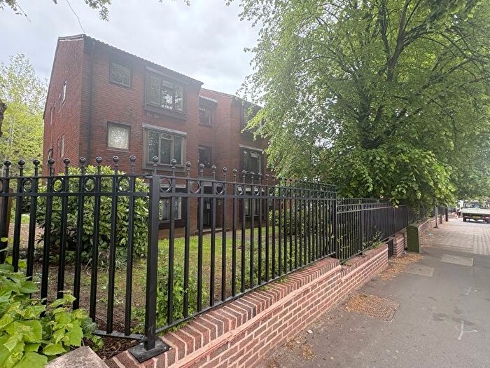 Studio To Rent In Matthew Court, Edgbaston., B17