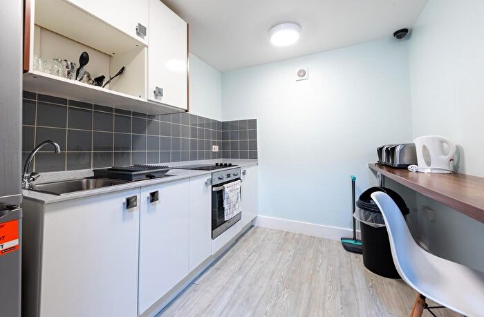 Studio To Rent In Camden Road, Islington, N7