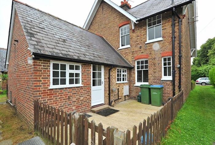 3 Bedroom Semi-Detached House To Rent In Korea Cottages, Cobham, Surrey, KT11
