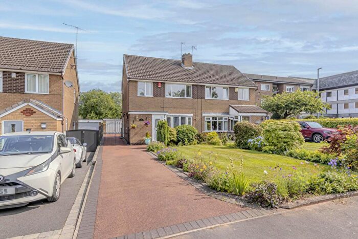 3 Bedroom Semi-Detached House For Sale In Meliden Way, Penkhull, ST4