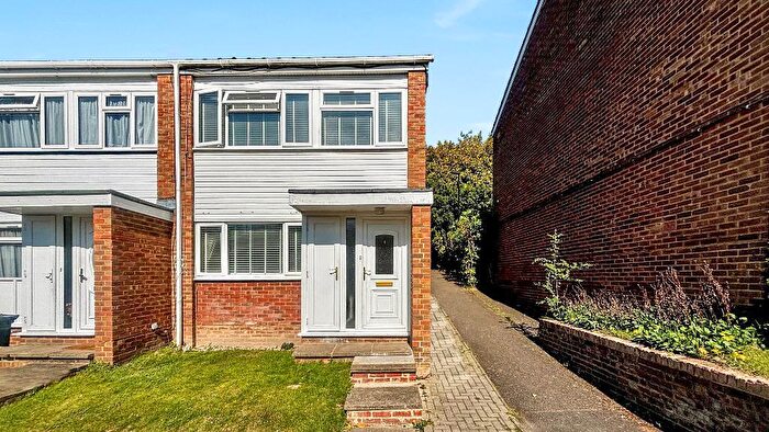 3 Bedroom End Of Terrace House For Sale In Osward, Courtwood Lane, Selsdon, CR0