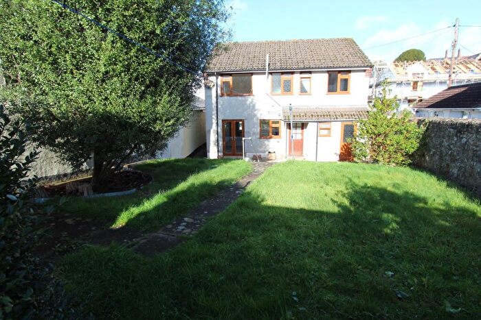 3 Bedroom Detached House To Rent In Ottery Saint Mary, EX11