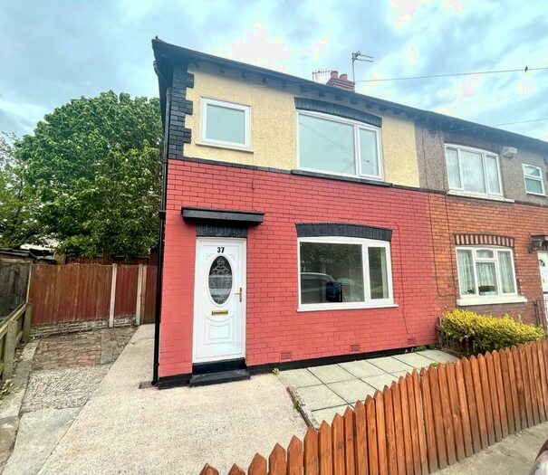 2 Bedroom Semi-Detached House To Rent In Bulwer Street, Bootle, L20
