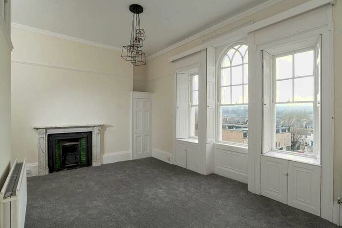 3 Bedroom Apartment To Rent In Portland Place, BA1
