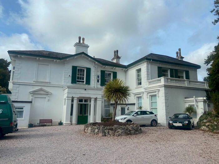 1 Bedroom Flat To Rent In Lower Warberry Road, Bramhope Lower Warberry Road, TQ1