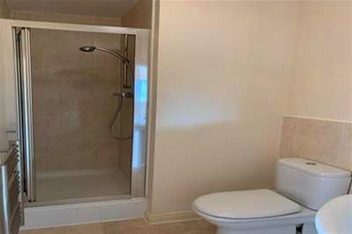 2 Bedroom Flat To Rent In Saturn Road, IP1