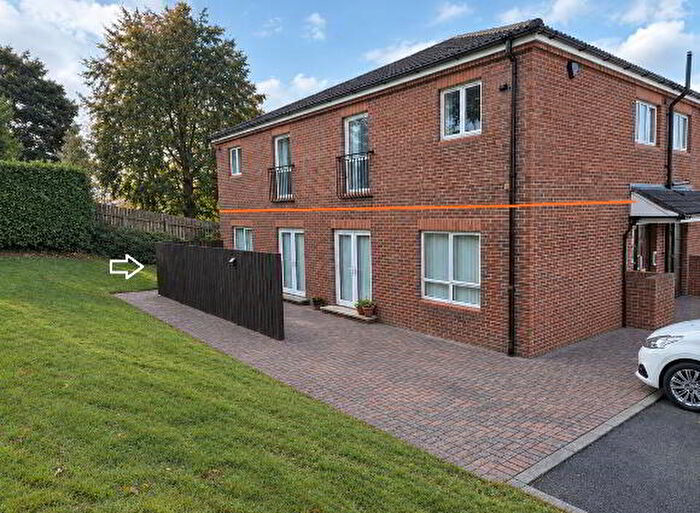 2 Bedroom Apartments For Sale In Spring Hill Court, Newry, BT34