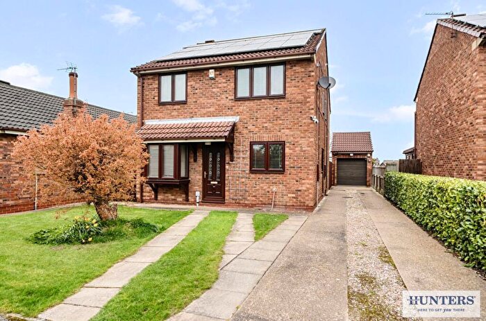 4 Bedroom Detached House For Sale In Villa Fields, Snaith, Goole, DN14