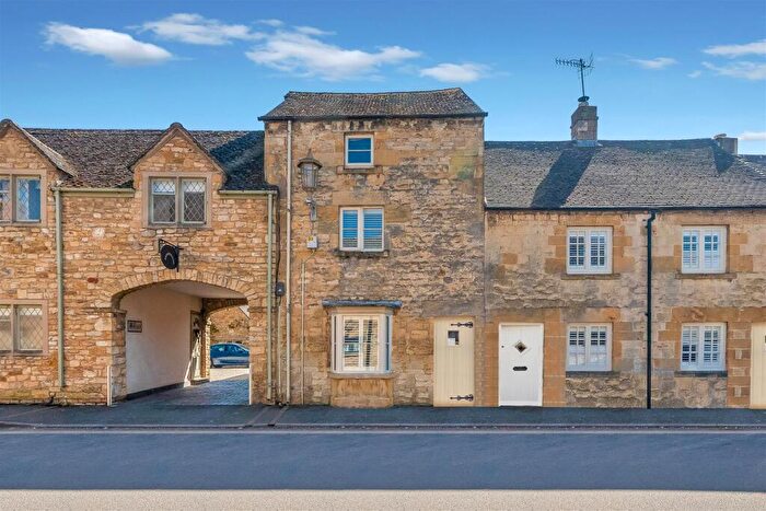 3 Bedroom Terraced House For Sale In Park Road, Chipping Campden, GL55
