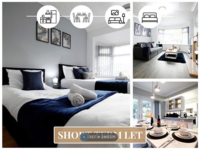 3 Bedroom Semi Detached House To Rent In Queensway, Heald Green, Cheadle, SK8