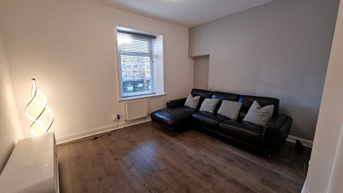 1 Bedroom Flat To Rent In Wood Street, Torry, Aberdeen, AB11
