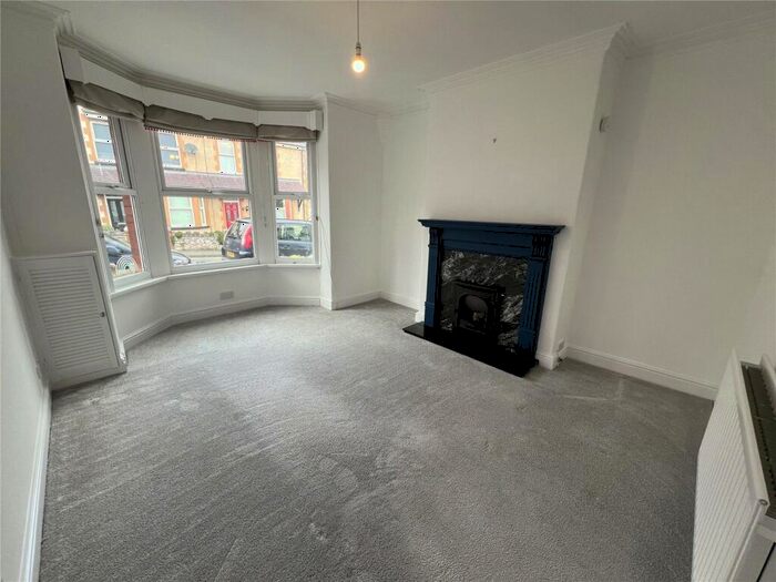3 Bedroom House To Rent In Highfield Road, Colwyn Bay, LL29