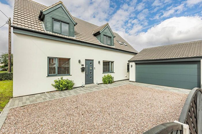 4 Bedroom Detached House For Sale In Beautifully Extended And Refurbished Detached Home In Wormegay, PE33