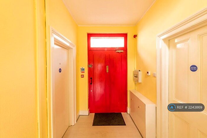 7 Bedroom End Of Terrace House To Rent In Cave Street, Bristol, BS2