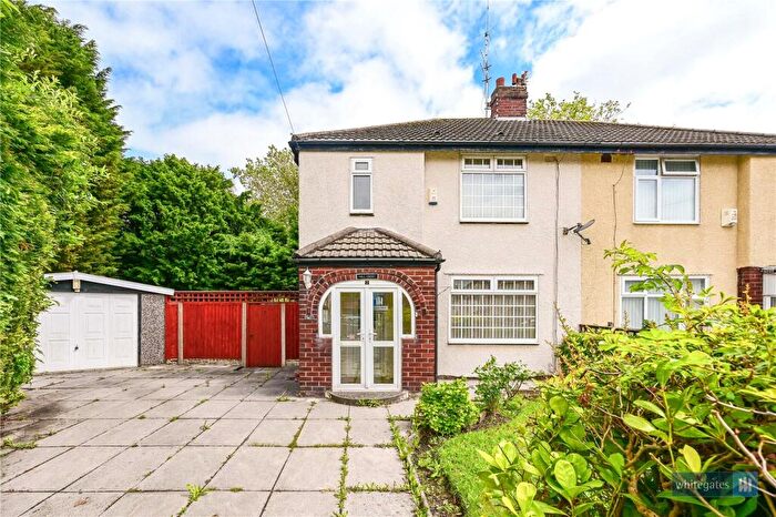 3 Bedroom Semi Detached House For Sale In Oak Close, Whiston, Prescot, Merseyside, L35