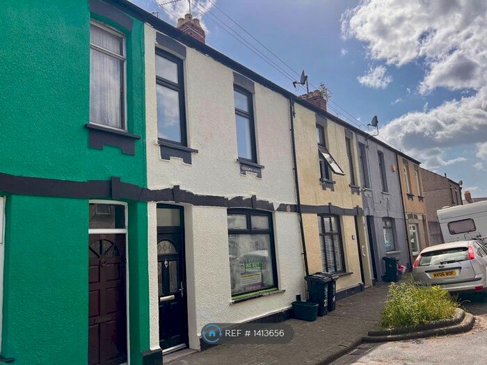 3 Bedroom Terraced House To Rent In Dewstow Street, Newport, NP19