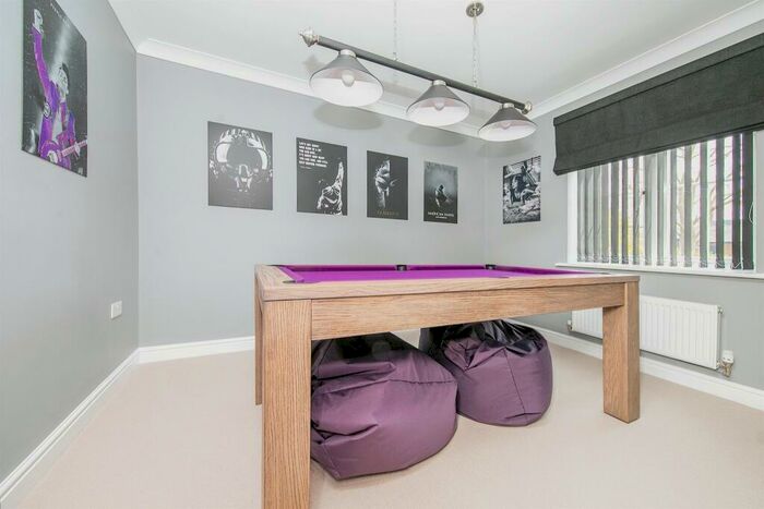 5 Bedroom Detached House For Sale In Sycamore Drive, Rendlesham, Woodbridge, IP12
