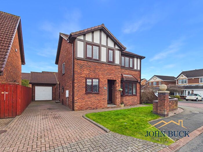 4 Bedroom Detached House For Sale In Talgarth, Teal Farm, Washington, NE38