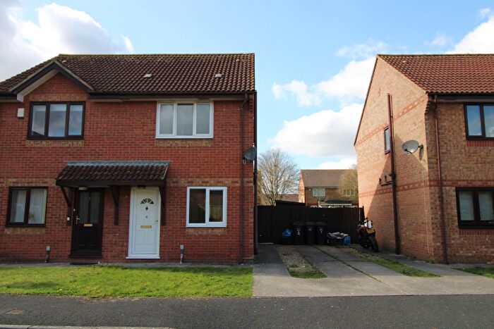 2 Bedroom Semi-Detached House To Rent In Gooch Close, Bridgwater, TA6
