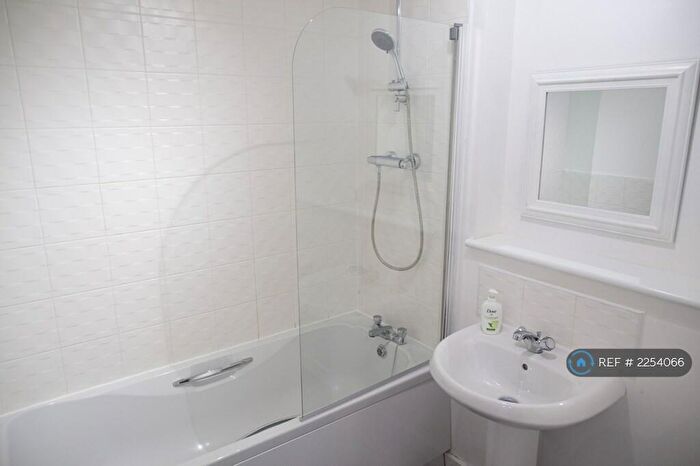 1 Bedroom Flat To Rent In Dalmarnock Drive, Glasgow, G40