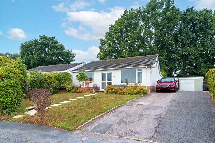 3 Bedroom Bungalow For Sale In Swallow Way, Wimborne, Dorset, BH21