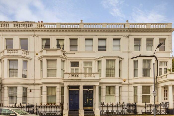 1 Bedroom Flat To Rent In Comeragh Road, London, W14