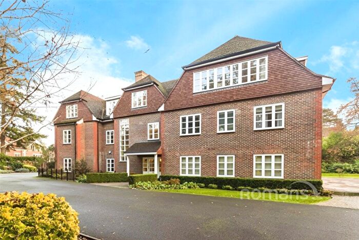 3 Bedroom Apartment For Sale In Cross Road, Ascot, SL5