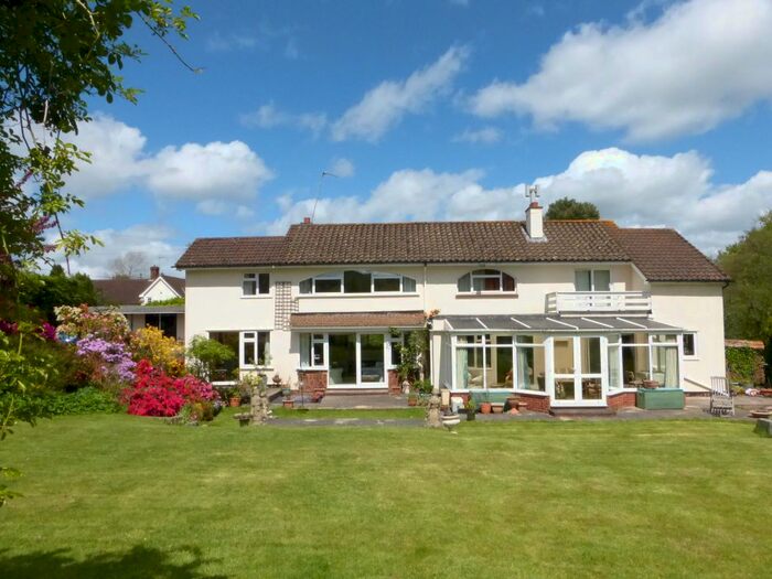 5 Bedroom Property To Rent In Kenn, Exeter, EX6