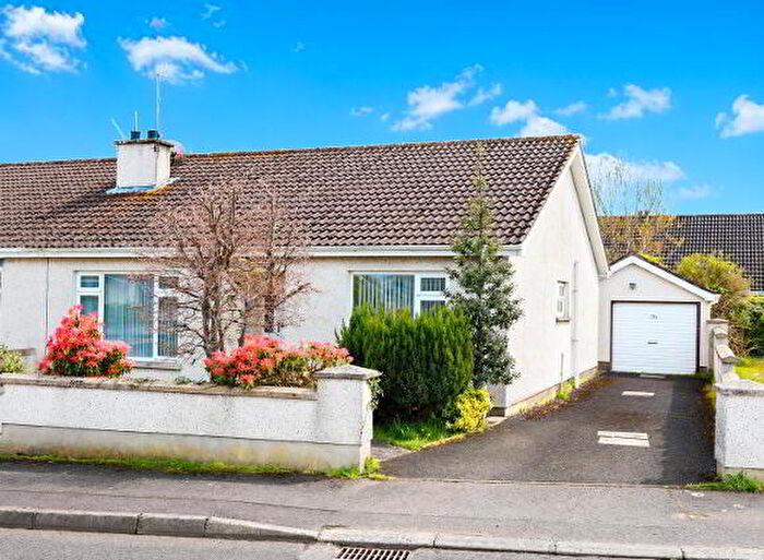 3 Bedroom Semi-detached Bungalows For Sale In Castle Park, Limavady, BT49