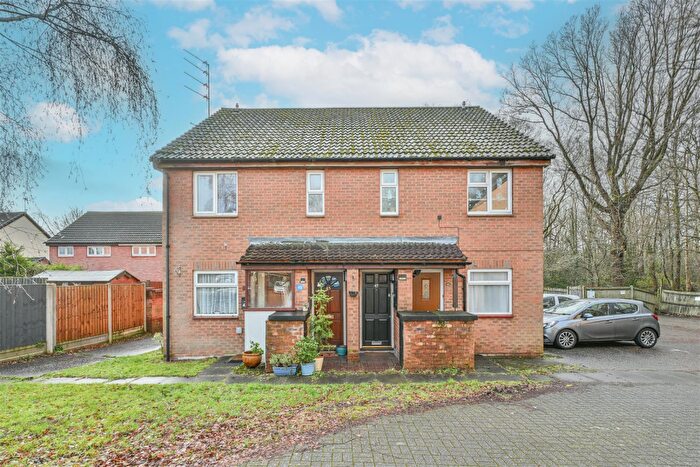 1 Bedroom Maisonette For Sale In Abenberg Way, Hutton, Brentwood, CM13