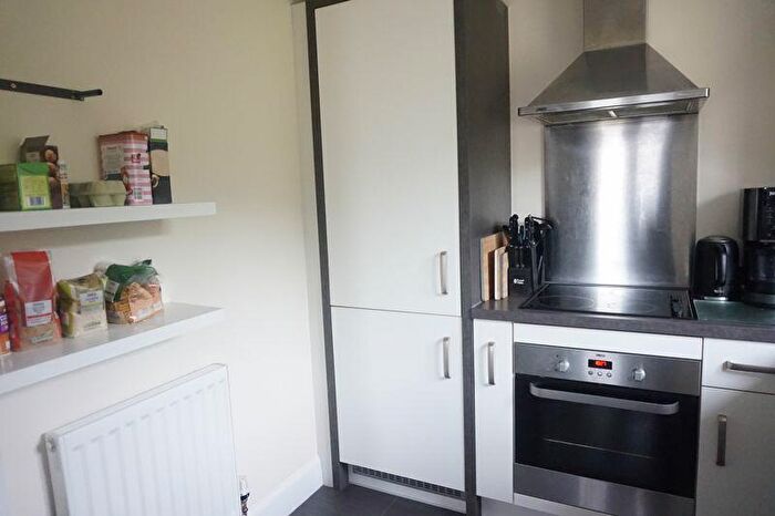 2 Bedroom Flat For Sale In Freya Road, Ollerton, NG22