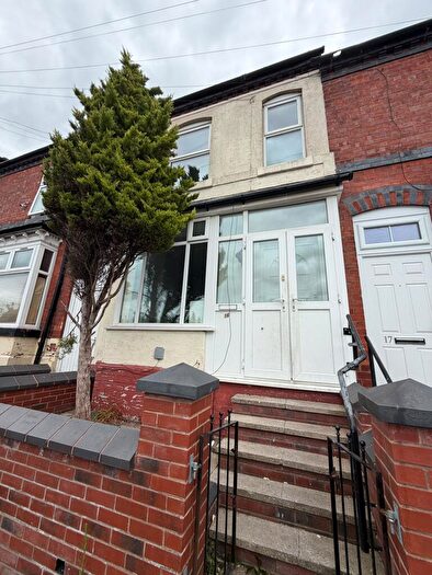 3 Bedroom Terraced House To Rent In Dale Street, Smethwick, Sandwell, B66