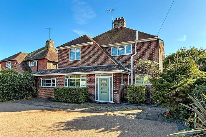 4 Bedroom Detached House For Sale In Church Street, Littlehampton, West Sussex, BN17