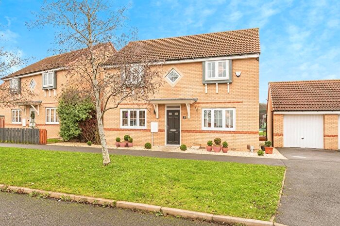 4 Bedroom Detached House For Sale In Corbett Drive, Wakefield, WF2