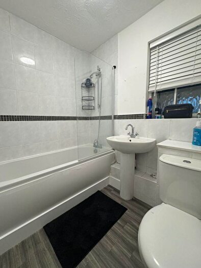 1 Bedroom Flat To Rent In Abbeyfields Close, Ealing, NW10