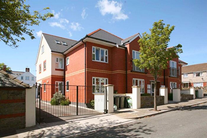 2 Bedroom Apartment For Sale In Harrismith Road, Penylan, Cardiff, CF23
