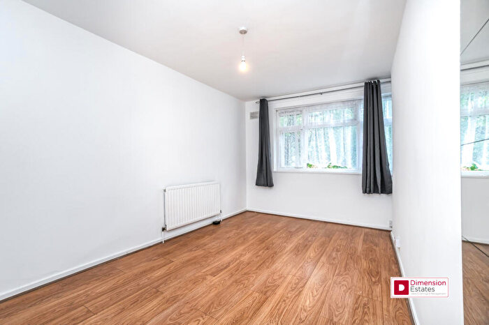4 Bedroom Maisonette To Rent In Solebay Street, London, E1