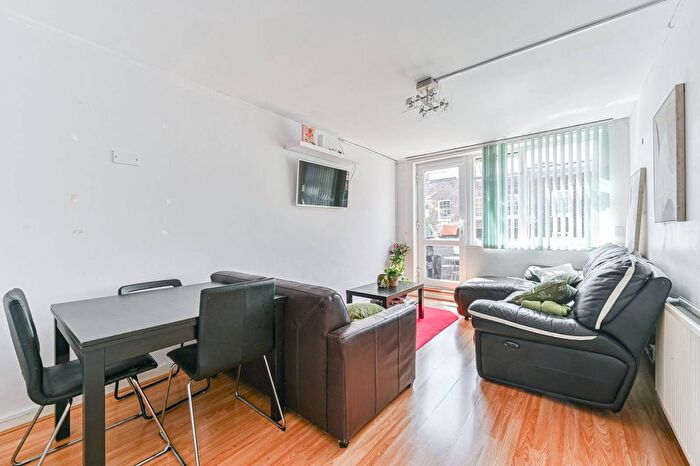 1 Bedroom Flat To Rent In Chart Street, Old Street, London, N1