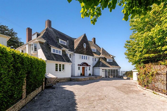 7 Bedroom Detached House For Sale In Sandbourne Road, Alum Chine, BH4